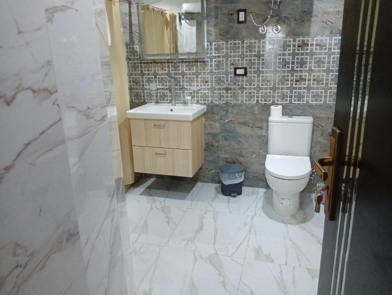 Porto Marina Apartments Powered By Amer-Group El-Alameyn Dış mekan fotoğraf