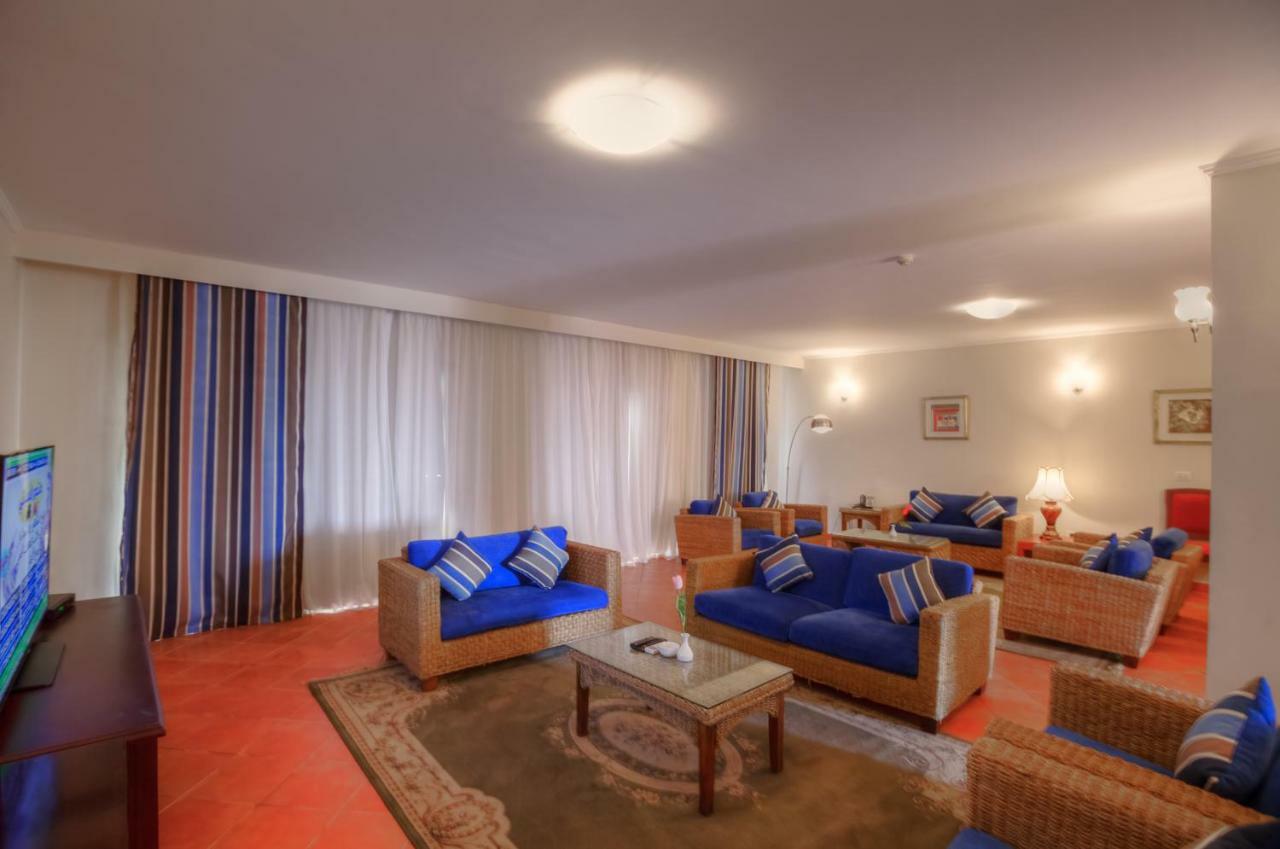 Porto Marina Apartments Powered By Amer-Group El-Alameyn Dış mekan fotoğraf