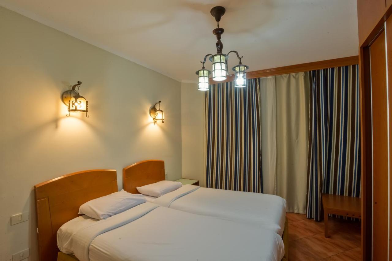 Porto Marina Apartments Powered By Amer-Group El-Alameyn Dış mekan fotoğraf